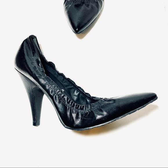 BCBG Maxazria Black Patent Leather Ruched Heels